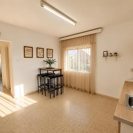 Lively In Ayia Napa-only For Two Apartman Ajía Nápa